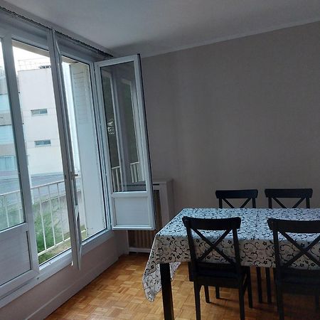 A 5 Min De Paris! Apartment Le Kremlin-Bicetre Luaran gambar