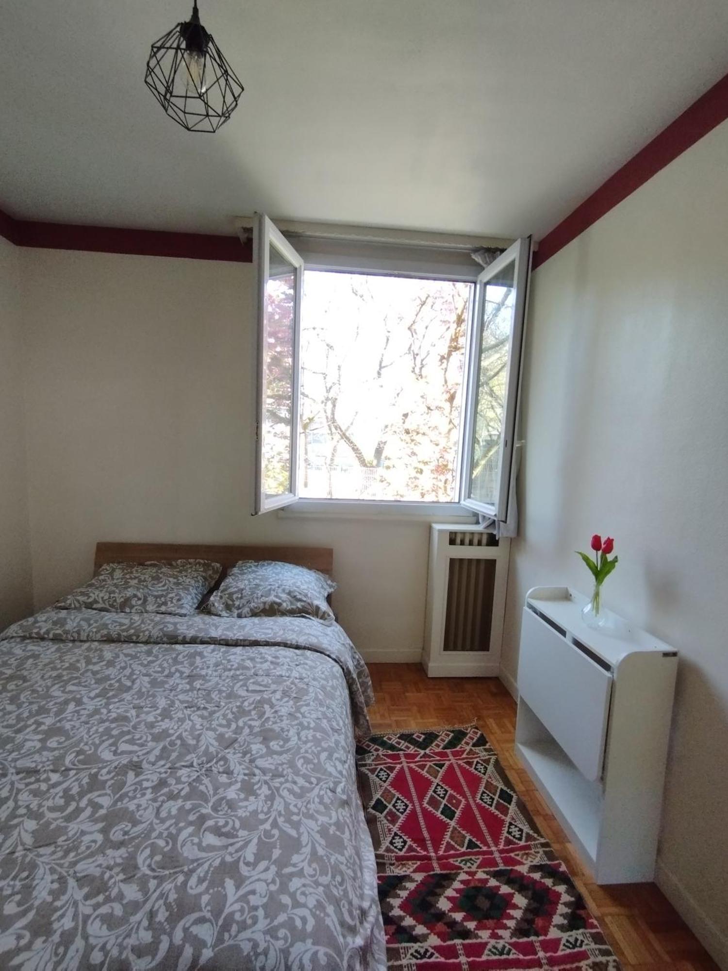 A 5 Min De Paris! Apartment Le Kremlin-Bicetre Luaran gambar
